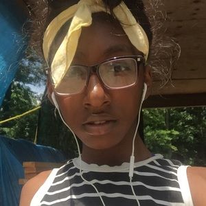 Meet your Posher, Kiara